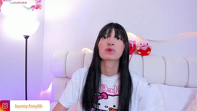 foxybunny online show from 03-14-26, 04:40