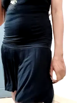 Snapshot of Kriti_Sanon_ chatting on 09-15-25, 05:13 Kriti Sanon online show from 09-15-25, 05:13
