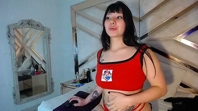 Snapshot of Zulema_R1 chatting on 11-30-25, 03:16 Zulema R1 online show from 11-30-25, 03:16