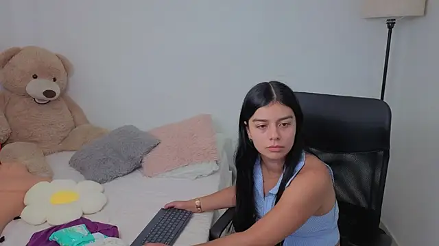 valerihouse online show from 10-04-25, 10:41