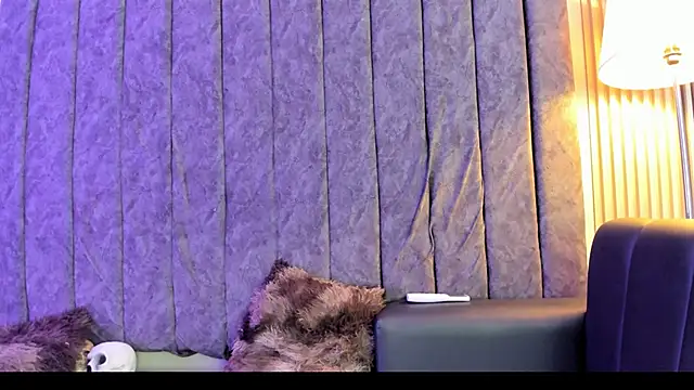 Snapshot of Rowan_Mills chatting on 10-05-25, 06:17 Rowan Mills online show from 10-05-25, 06:17