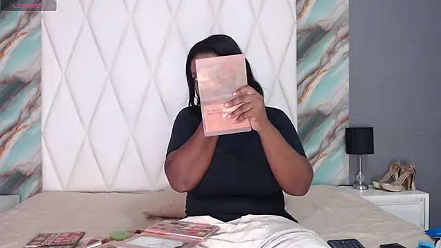 PenelopeBoobss online show from 09-19-25, 05:13