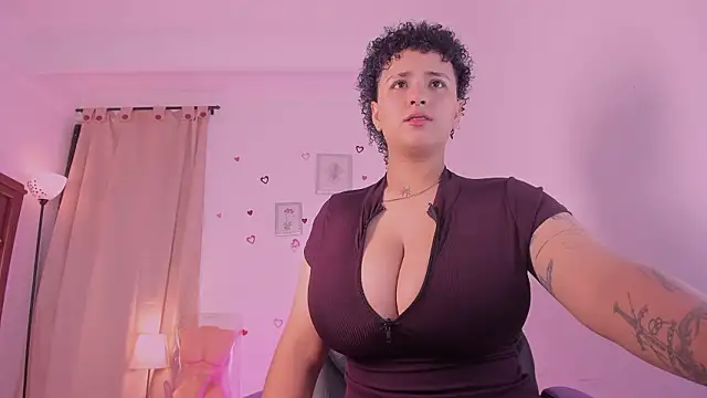 LiaaMoretzz online show from 03-13-26, 12:28