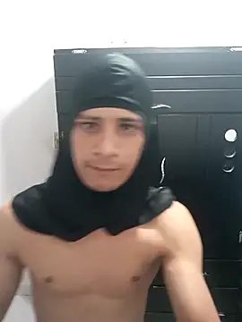 hechizo777 online show from 12-01-25, 04:12