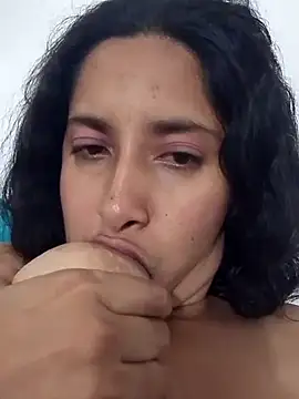 anitotori online show from 09-30-25, 02:05