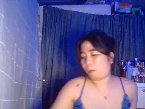 Snapshot of Asianhotskinny chatting on 06-22-26, 08:50 Asianhotskinny online show from 06-22-26, 08:50