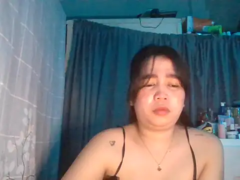 Snapshot of Asianhotskinny chatting on 06-30-26, 05:03 Asianhotskinny online show from 06-30-26, 05:03