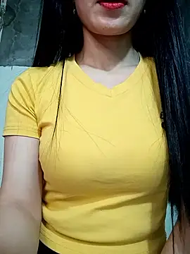 Snapshot of Vyvyy06 chatting on 11-28-25, 12:52 Vyvyy06 online show from 11-28-25, 12:52