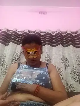 Snapshot of Gullapi chatting on 09-09-25, 02:16 Gullapi online show from 09-09-25, 02:16