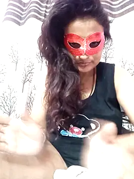 Snapshot of Gullapi chatting on 11-05-25, 05:35 Gullapi online show from 11-05-25, 05:35