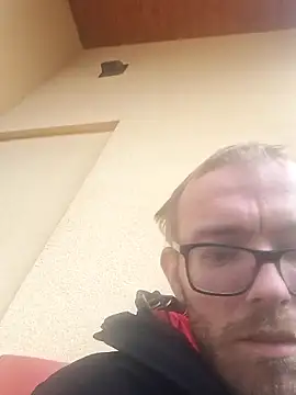 Snapshot of 948197 chatting on 10-28-25, 06:50 948197 online show from 10-28-25, 06:50