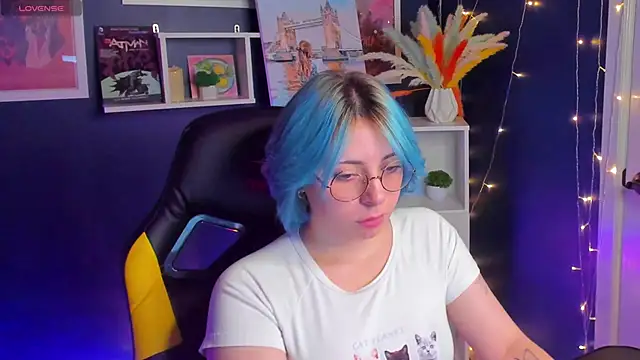 Penny Stanley online show from 10-20-25, 02:01