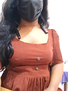 BeautyGirl sara online show from 12-14-25, 06:19