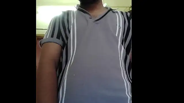 riyamore9623 online show from 10-26-25, 09:15