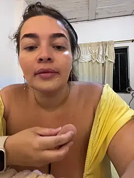 Snapshot of sarahreyess_11 chatting on 10-30-25, 03:30 sarahreyess 11 online show from 10-30-25, 03:30