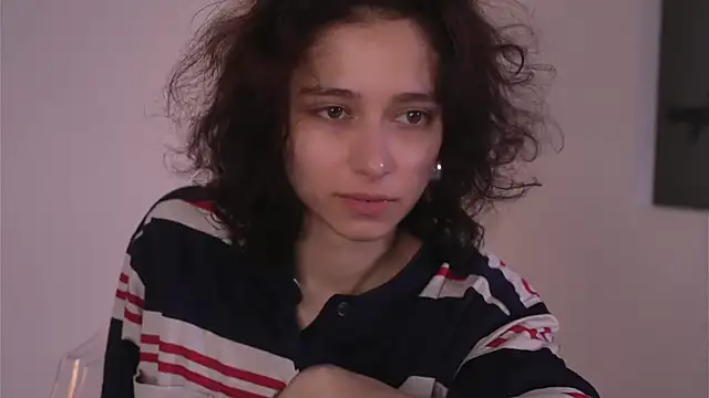 MimiLicks online show from 12-04-25, 08:23