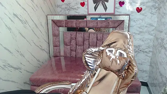 Red Bunny v online show from 09-09-25, 01:10