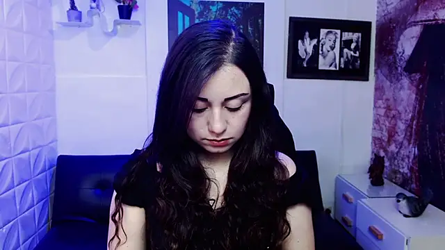 Eva Roussell online show from 11-12-25, 03:01