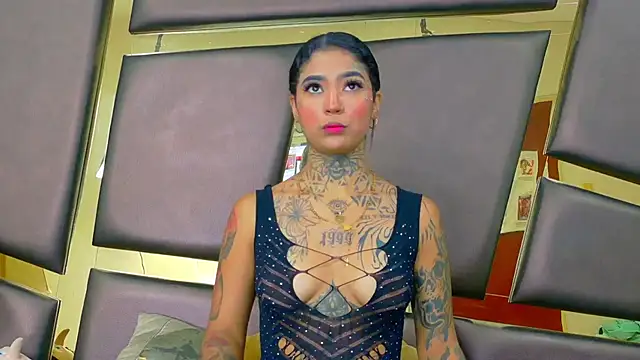 EmilieLake online show from 12-01-25, 09:09