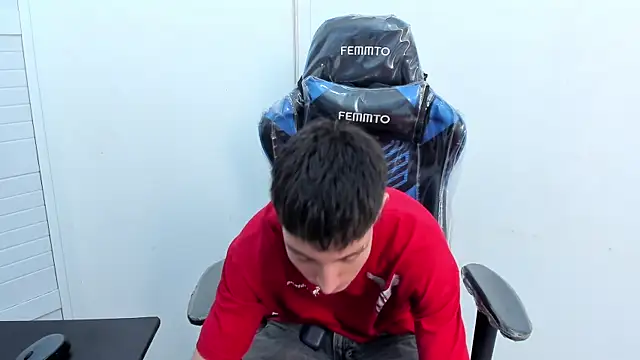 LittleDanny  online show from 01-13-26, 05:51