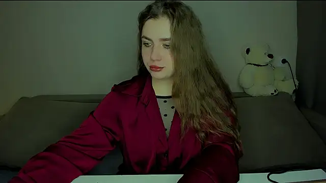 yourgem   online show from 03-12-26, 02:39