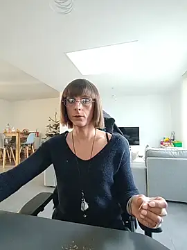 jenny5962 online show from 12-16-25, 01:49