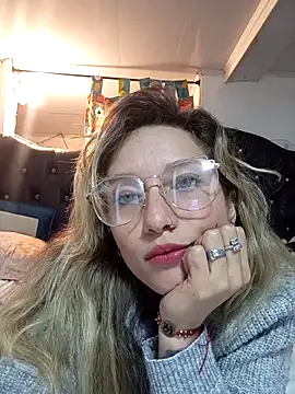 Licethf00x online show from 11-03-25, 04:14