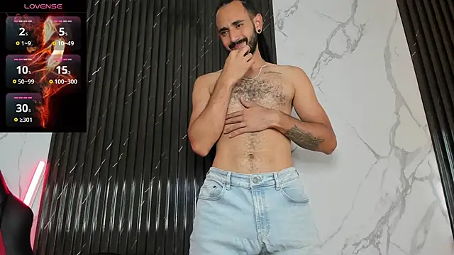 Snapshot of Tatis__ chatting on 09-15-25, 08:31 Tatis online show from 09-15-25, 08:31