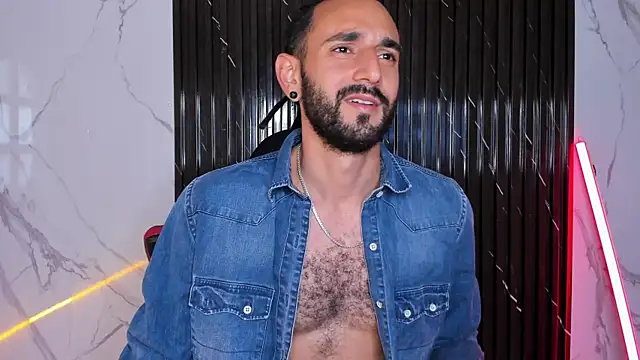 Snapshot of Tatis__ chatting on 09-19-25, 09:37 Tatis online show from 09-19-25, 09:37