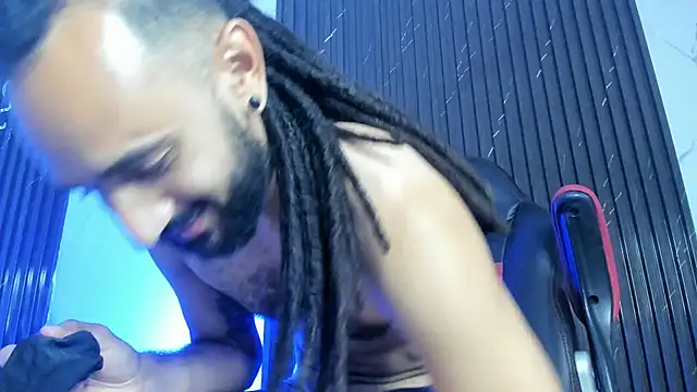 Snapshot of Tatis__ chatting on 10-10-25, 08:41 Tatis online show from 10-10-25, 08:41