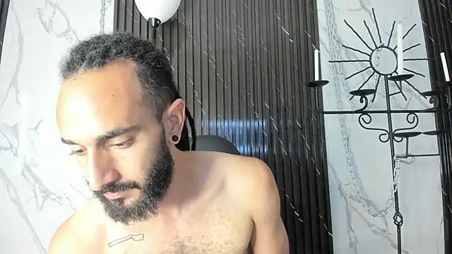 Snapshot of Tatis__ chatting on 12-01-25, 08:14 Tatis online show from 12-01-25, 08:14