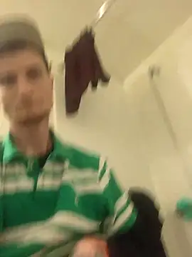 jizzyglizzy92 online show from 03-26-26, 09:20