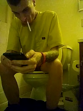 jizzyglizzy92 online show from 04-07-26, 04:57