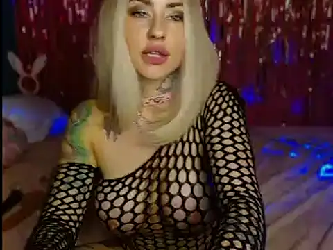 Snapshot of Alexis_Gypsy chatting on 11-01-25, 12:45 Alexis Gypsy online show from 11-01-25, 12:45