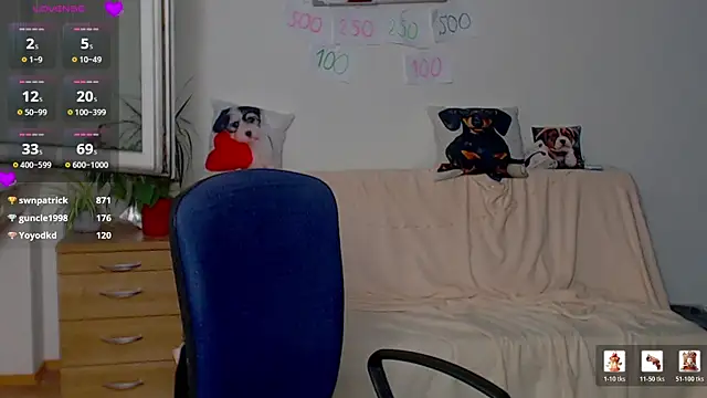 Snapshot of ZeinMiracles chatting on 04-21-26, 01:42 ZeinMiracles online show from 04-21-26, 01:42