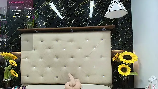 Natasha-Adams online show from 09-09-25, 09:47