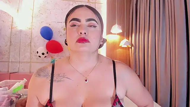 Snapshot of sofiiacarson chatting on 06-16-26, 07:38 sofiiacarson online show from 06-16-26, 07:38