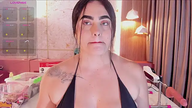 sofiiacarson online show from 06-25-26, 07:40