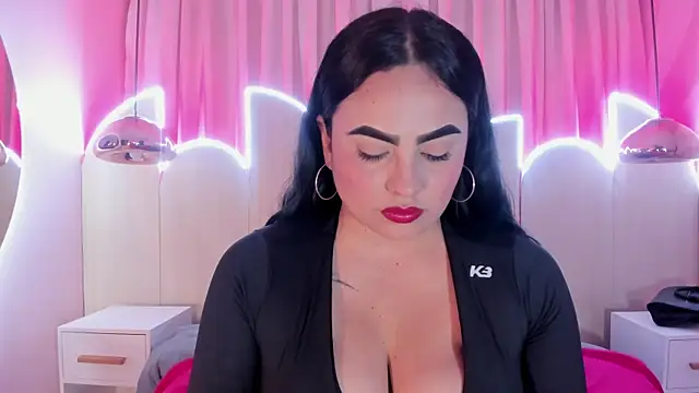 sofiiacarson online show from 07-08-26, 02:21