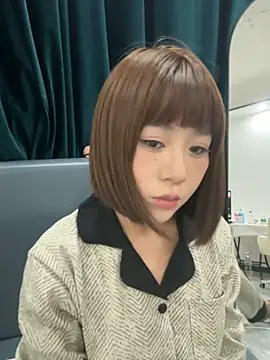 Xiaokui-04 online show from 09-30-25, 03:28