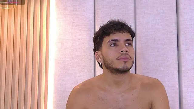 Snapshot of AlexanderJordan chatting on 10-05-25, 06:39 AlexanderJordan online show from 10-05-25, 06:39