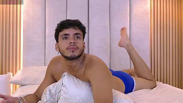 Snapshot of AlexanderJordan chatting on 10-09-25, 12:08 AlexanderJordan online show from 10-09-25, 12:08