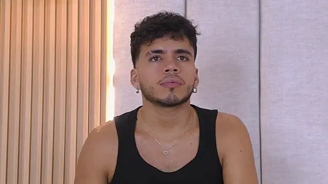 Snapshot of AlexanderJordan chatting on 11-15-25, 06:37 AlexanderJordan online show from 11-15-25, 06:37