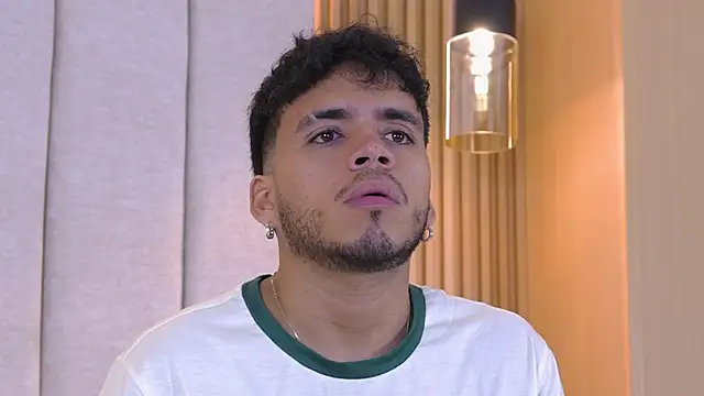 Snapshot of AlexanderJordan chatting on 11-16-25, 07:41 AlexanderJordan online show from 11-16-25, 07:41