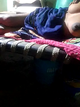 parmila203 online show from 04-11-26, 05:06