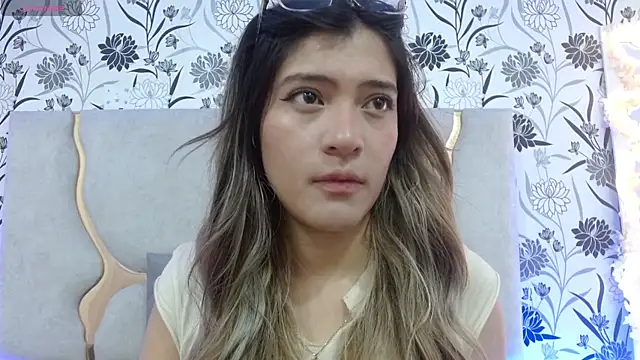 Snapshot of Hanaa_tay chatting on 10-09-25, 11:52 Hanaa tay online show from 10-09-25, 11:52