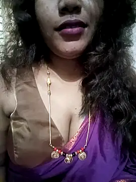 Snapshot of Spoorthi6_Kannada_Telugu chatting on 10-11-25, 02:55 Spoorthi6 Kannada Telugu online show from 10-11-25, 02:55