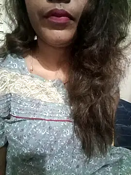 Snapshot of Spoorthi6_Kannada_Telugu chatting on 10-28-25, 09:02 Spoorthi6 Kannada Telugu online show from 10-28-25, 09:02