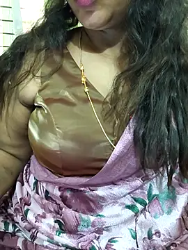 Snapshot of Spoorthi6_Kannada_Telugu chatting on 11-14-25, 04:44 Spoorthi6 Kannada Telugu online show from 11-14-25, 04:44