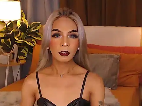 CelestinaMarquez0427 online show from 10-10-25, 09:36